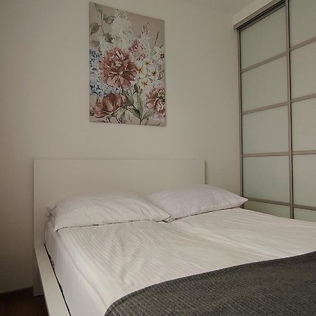 Apartament F&J #12 ทอรูน ภายนอก รูปภาพ