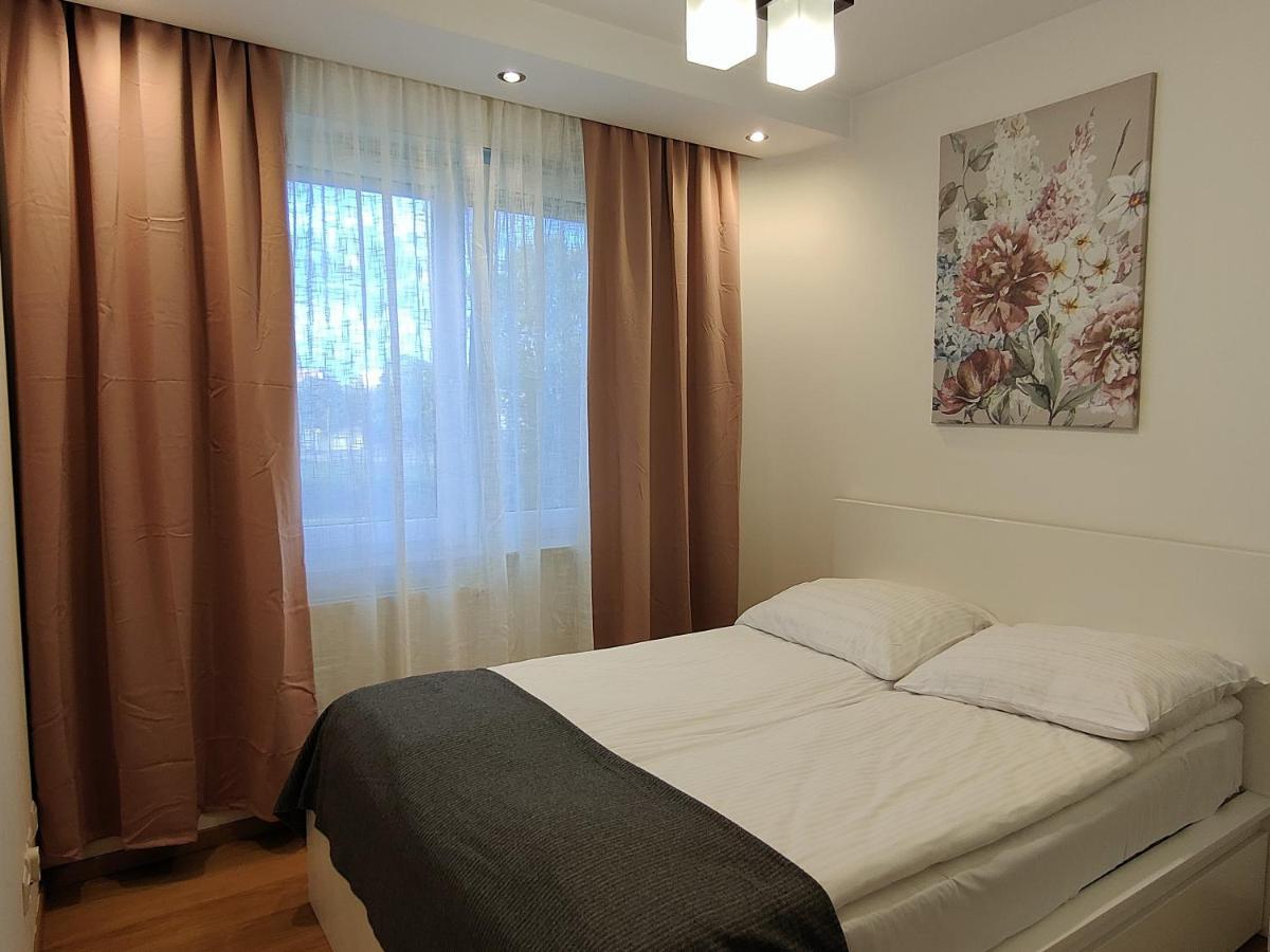 Apartament F&J #12 ทอรูน ภายนอก รูปภาพ