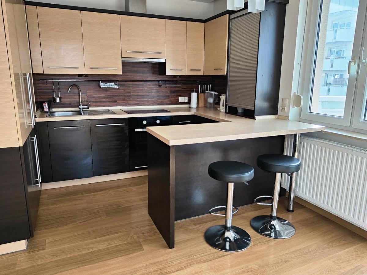 Apartament F&J #12 ทอรูน ภายนอก รูปภาพ